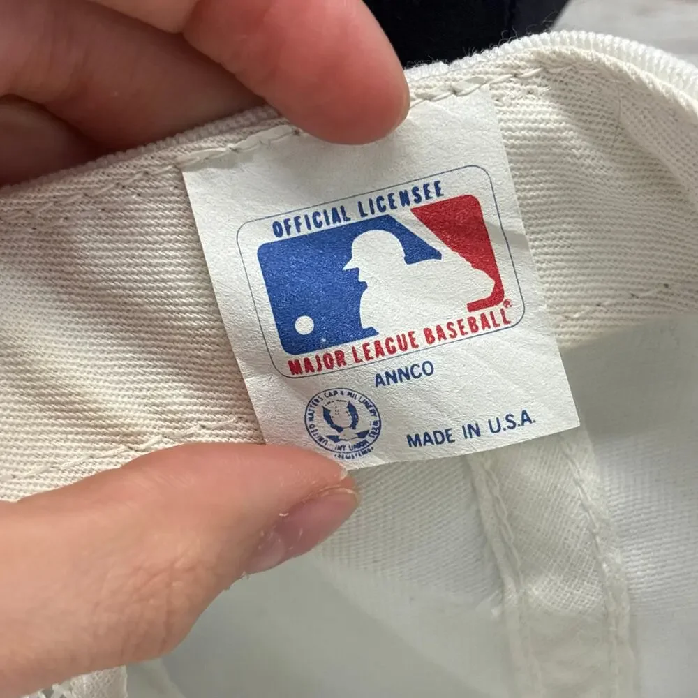 Vintage Annco MLB Minnesota Twins White Embroidered Logo‎ Baseball USA Made Hat